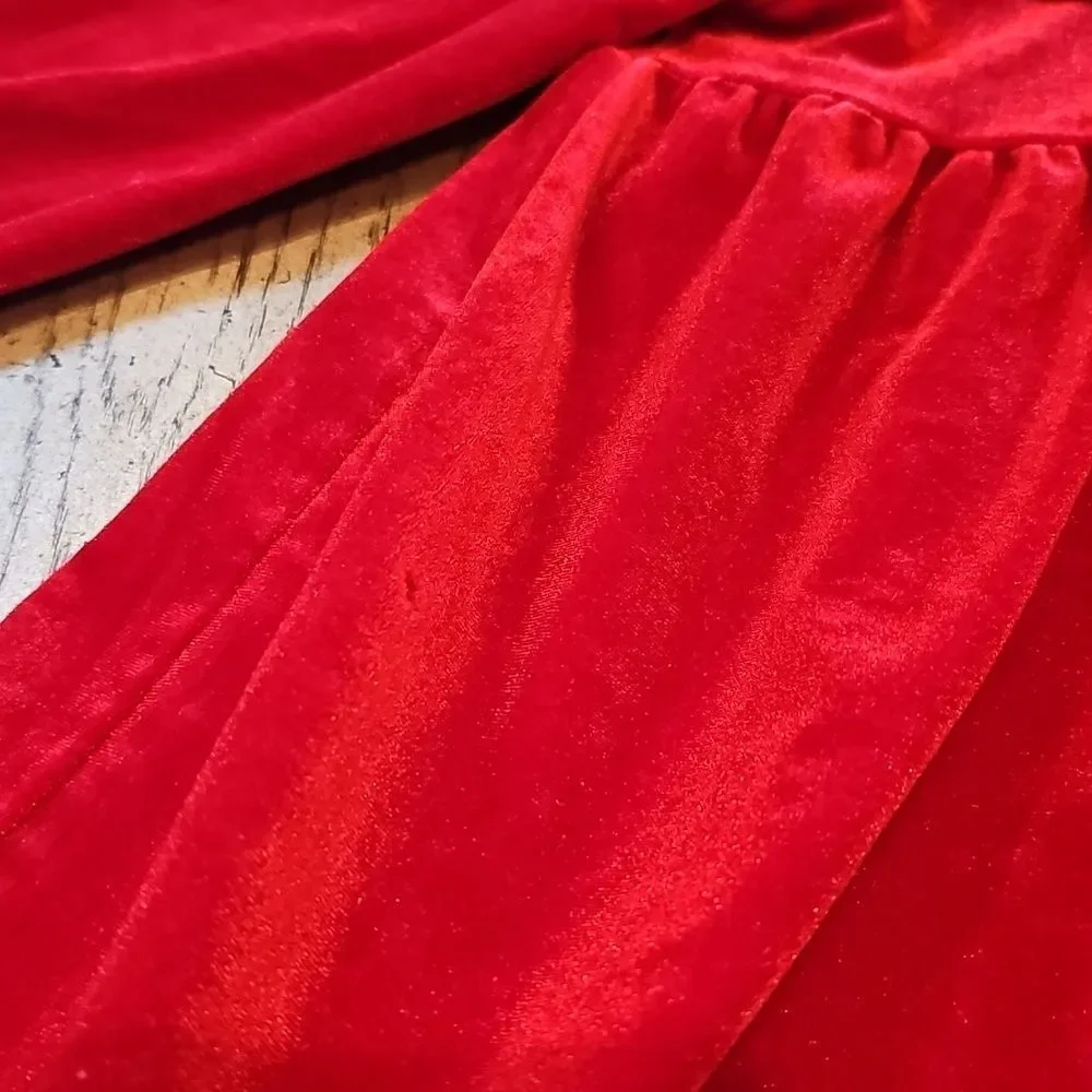 4T red long sleeve velvet dress Mud Pie